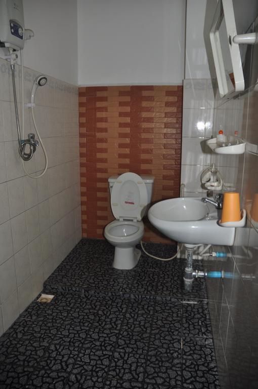 Big Lyna Villa & Homestay Siem Reap Quarto foto