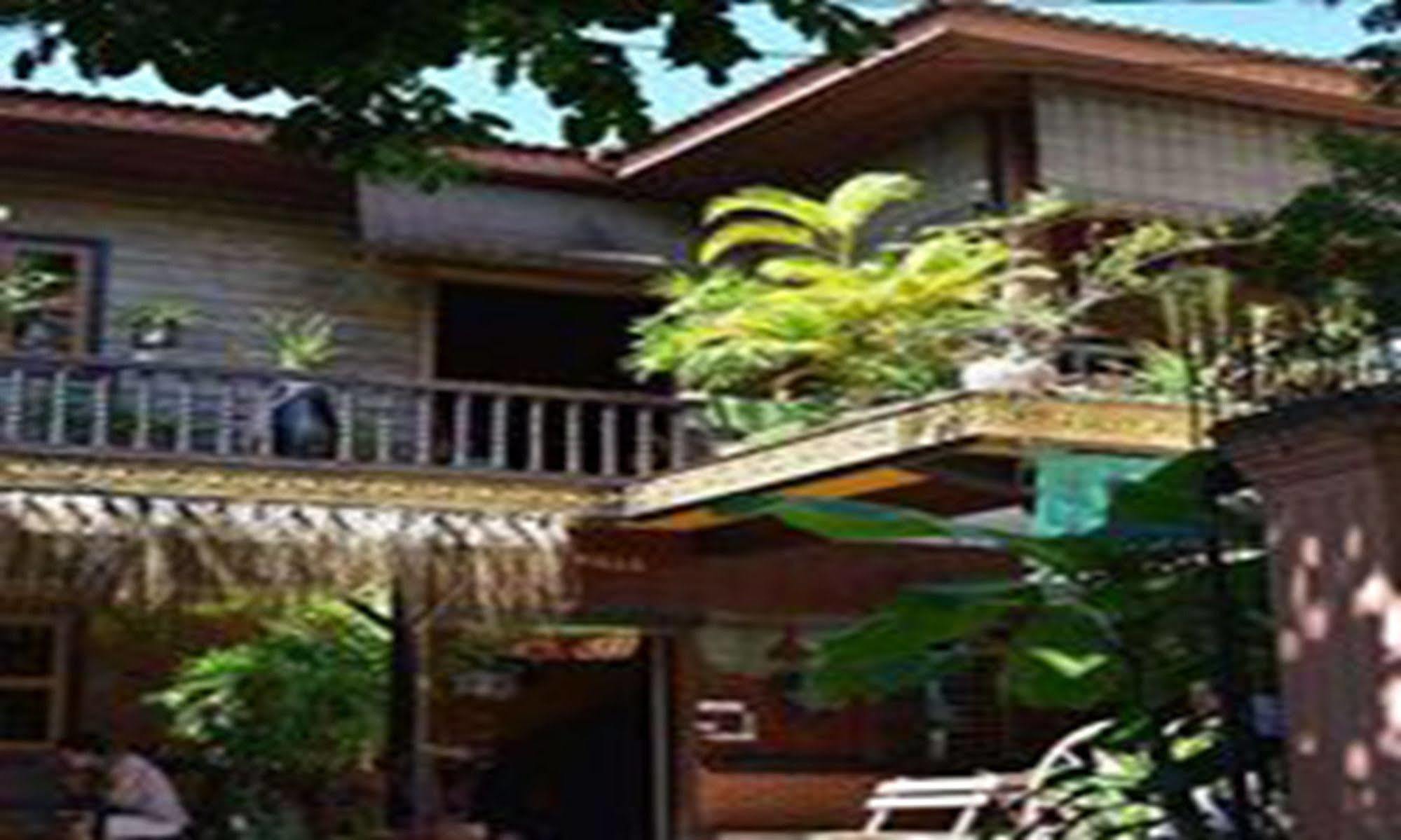 Big Lyna Villa & Homestay Siem Reap Exterior foto
