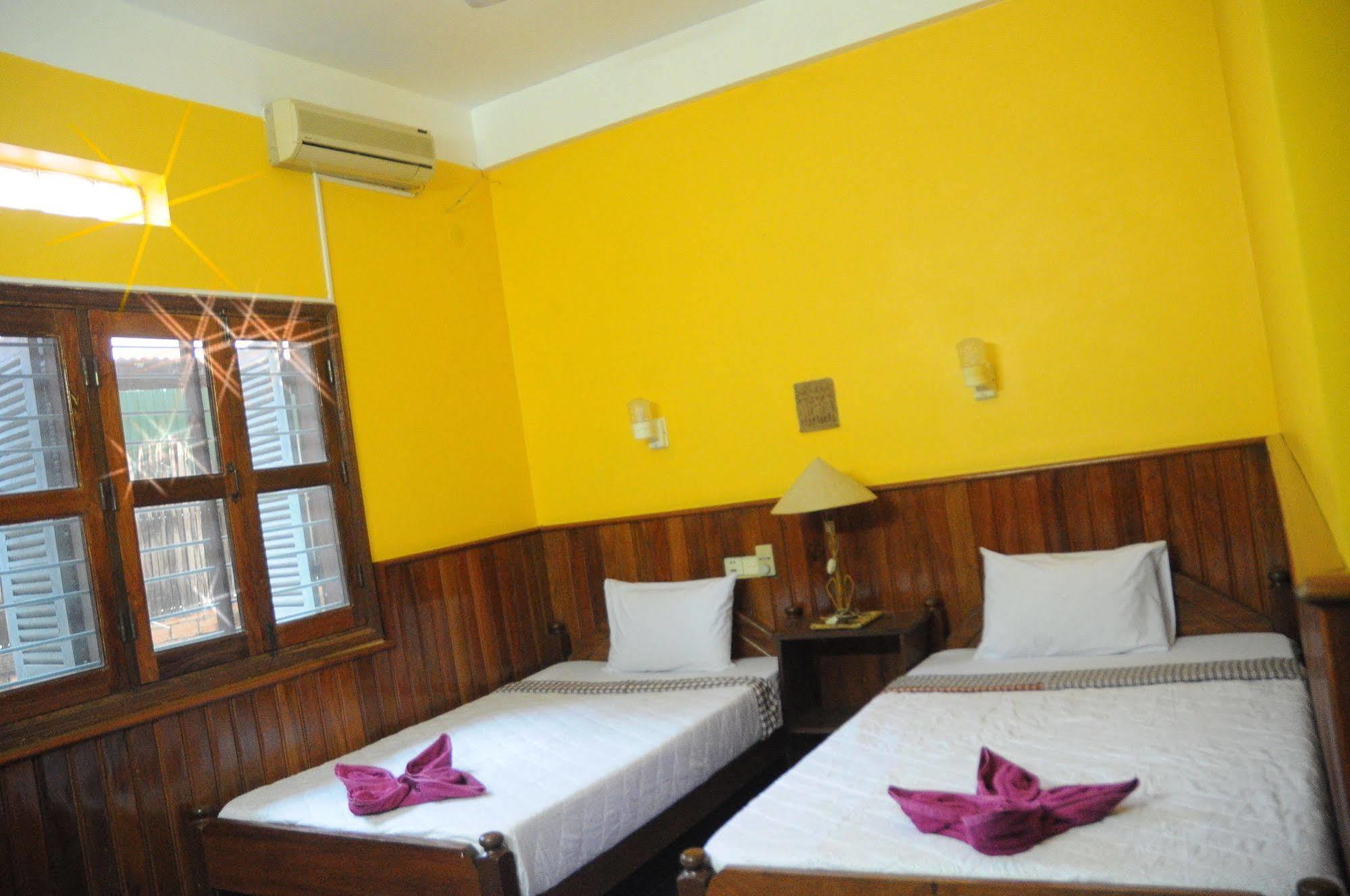 Big Lyna Villa & Homestay Siem Reap Exterior foto